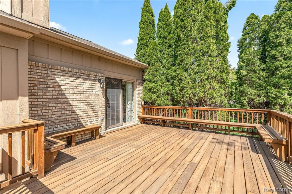 35375 LONE PINE Lane, Farmington Hills, MI 48335 — Photo 4
