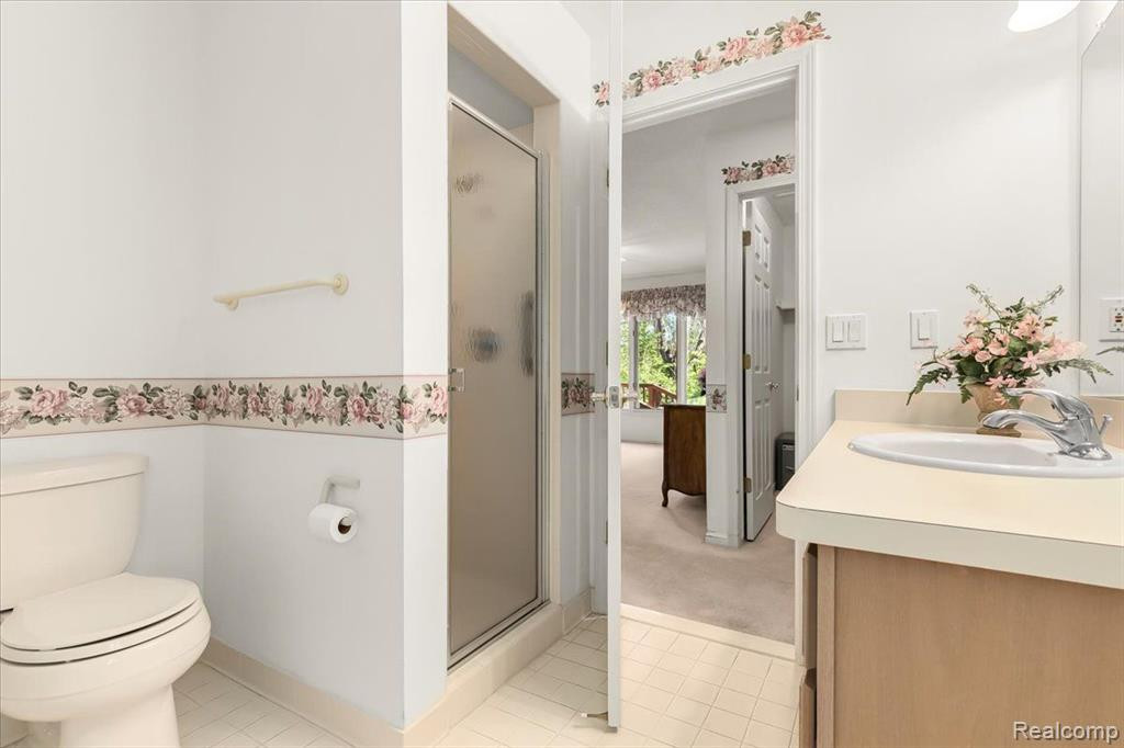 35375 LONE PINE Lane, Farmington Hills, MI 48335 — Photo 19