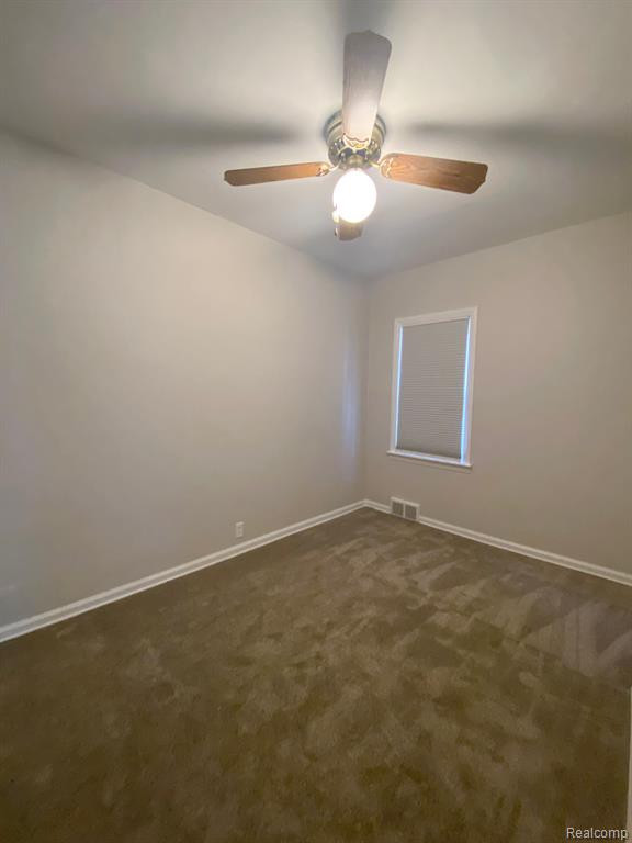 705 E MAIN Street, Brighton, MI 48116 — Photo 12