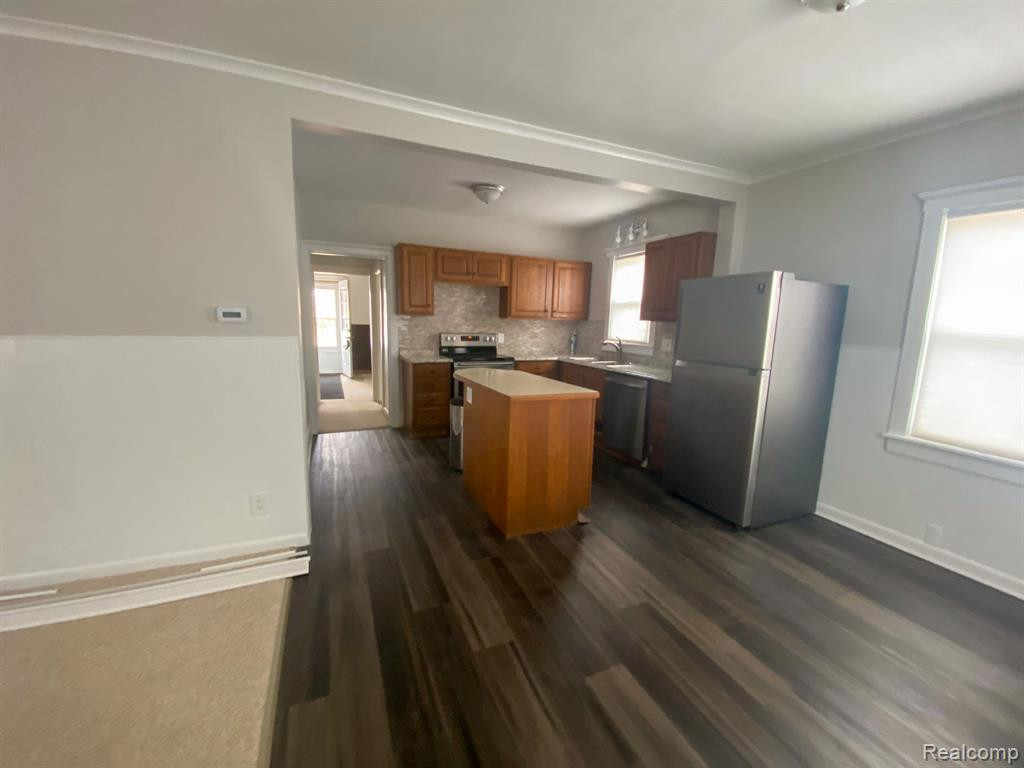 705 E MAIN Street, Brighton, MI 48116 — Photo 16