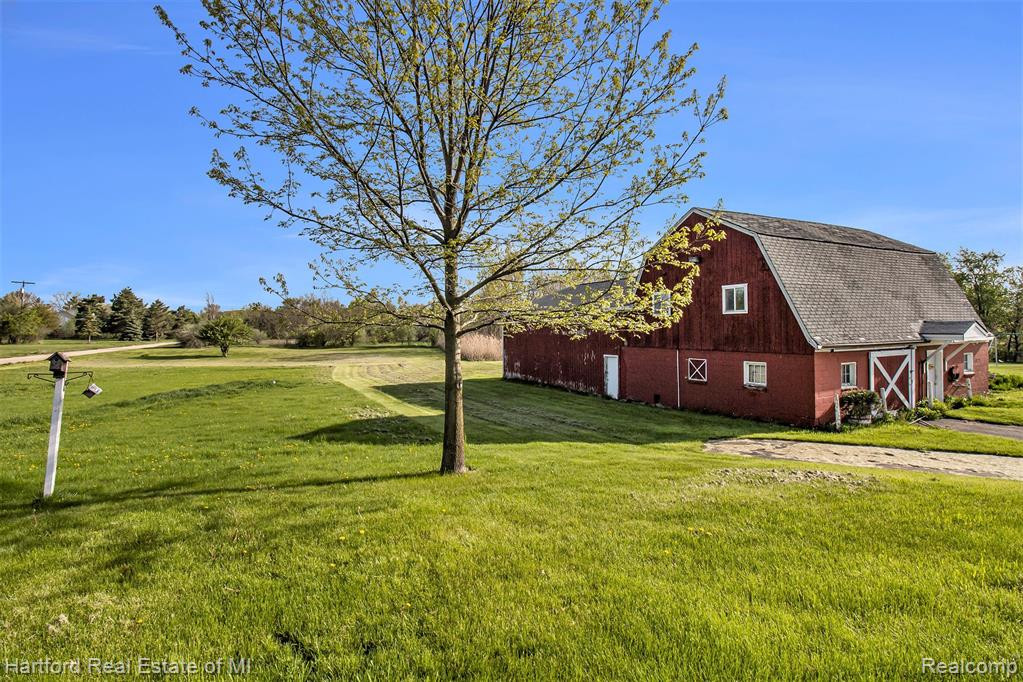 51714 9 MILE Road, Northville, MI 48167 — Photo 9