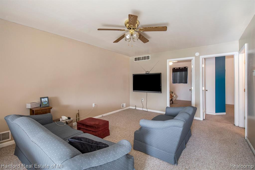 51714 9 MILE Road, Northville, MI 48167 — Photo 33