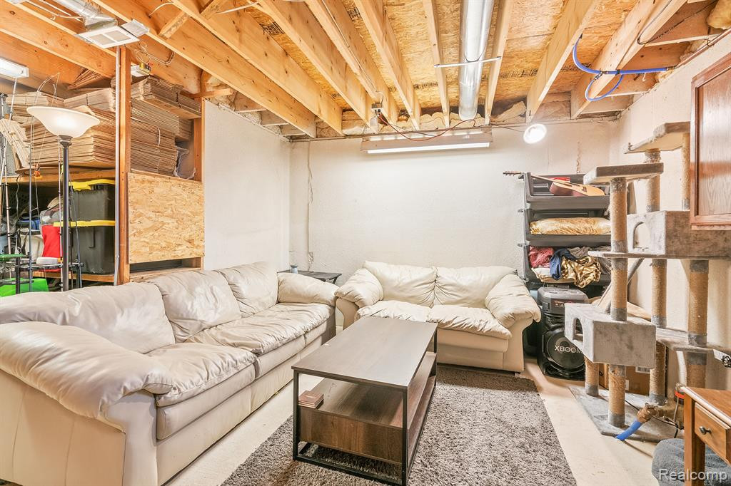 22470 WHITE PINE Drive, New Boston, MI 48164 — Photo 27