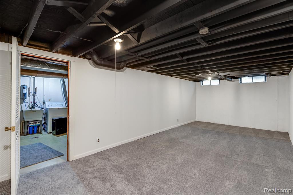 3424 YELLOWSTONE Drive, Ann Arbor, MI 48105 — Photo 36