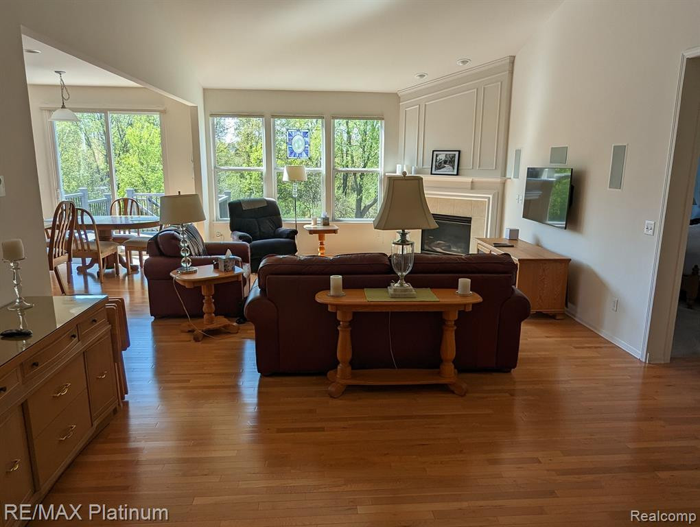 3864 Rainier, Howell, MI 48843 — Photo 7