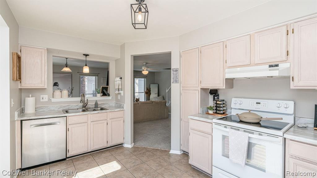 3142 AILSA CRAIG Court, Ann Arbor, MI 48108 — Photo 20