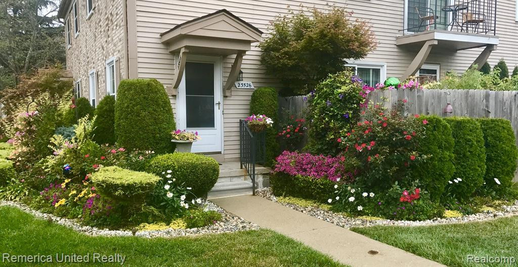 23526 N ROCKLEDGE, 283, Novi, MI — Photo 6