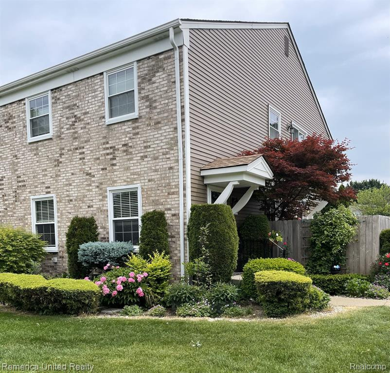 23526 N ROCKLEDGE, 283, Novi, MI — Photo 37