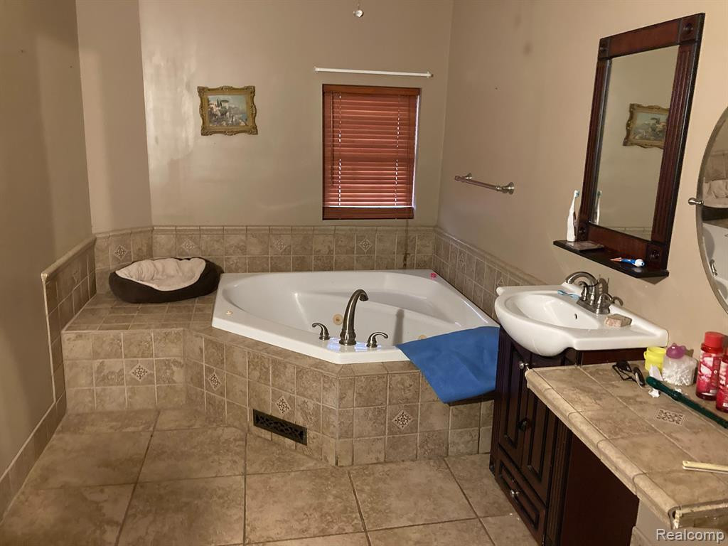 114 W STATE Street, Port Austin, MI 48467 — Photo 8