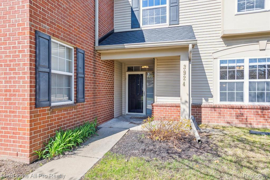 3924 ELIZABETH Avenue, Canton, MI 48188 — Photo 27