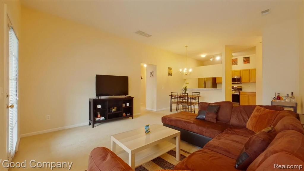 2775 S KNIGHTSBRIDGE Circle, Ann Arbor, MI 48105 — Photo 2