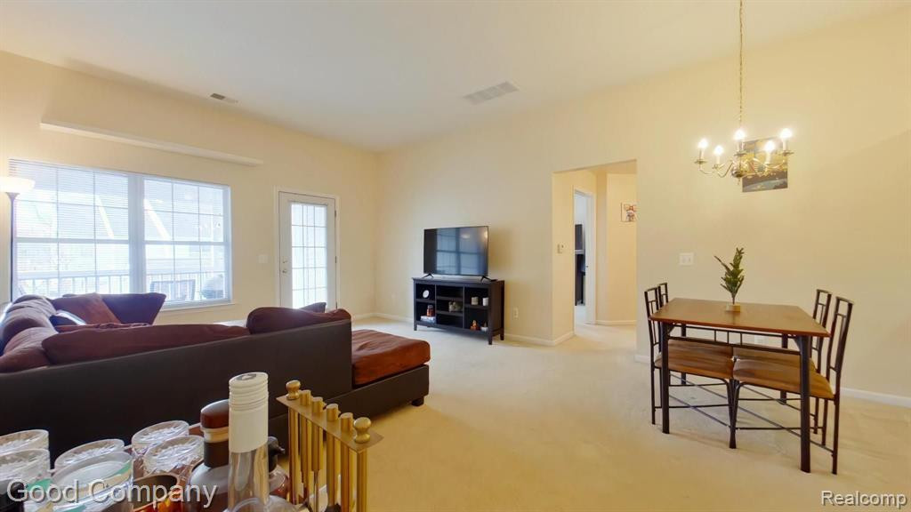 2775 S KNIGHTSBRIDGE Circle, Ann Arbor, MI 48105 — Photo 7