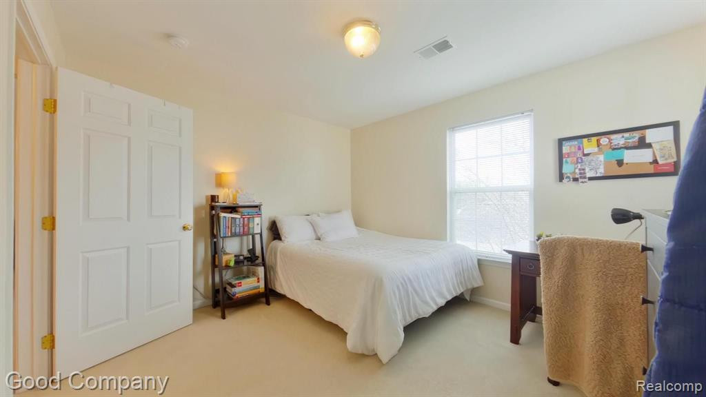 2775 S KNIGHTSBRIDGE Circle, Ann Arbor, MI 48105 — Photo 22