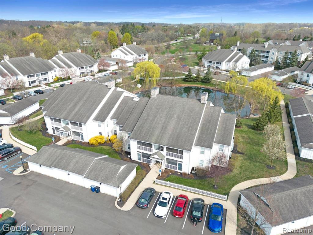 2775 S KNIGHTSBRIDGE Circle, Ann Arbor, MI 48105 — Photo 28