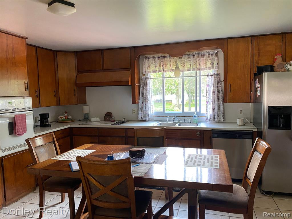 22 SAINT JOHN Street, Peck, MI 48466 — Photo 5