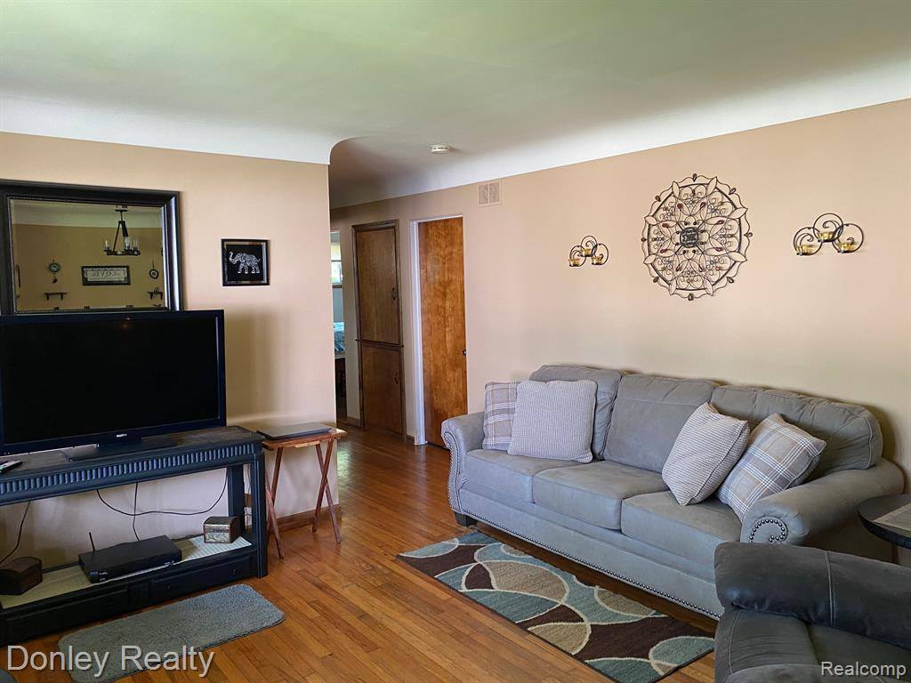 22 SAINT JOHN Street, Peck, MI 48466 — Photo 9