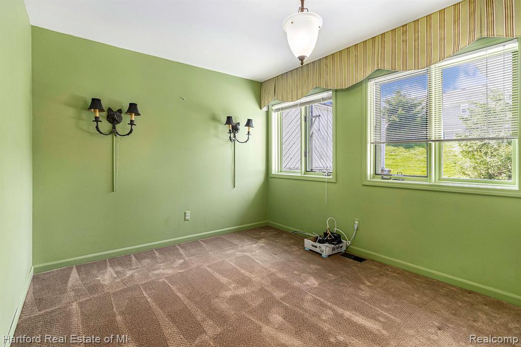 35307 HILLSIDE Drive, 12, Farmington Hills, MI 48335 — Photo 13