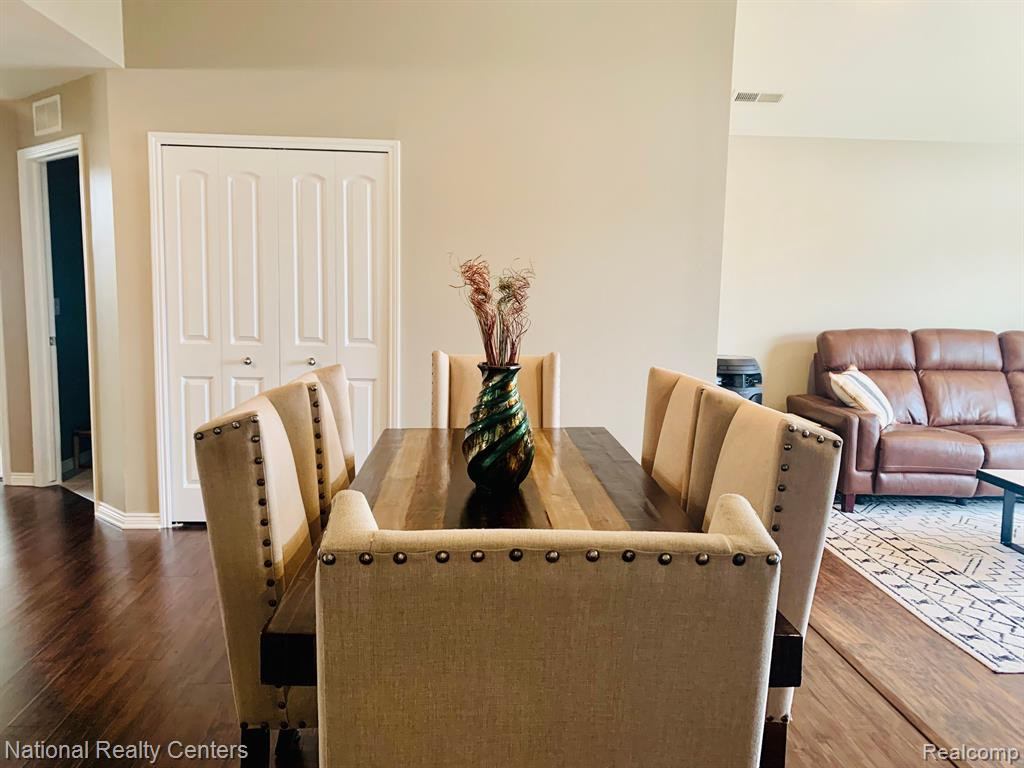 1148 STARWOOD Lane, 40, Canton, MI 48187 — Photo 2