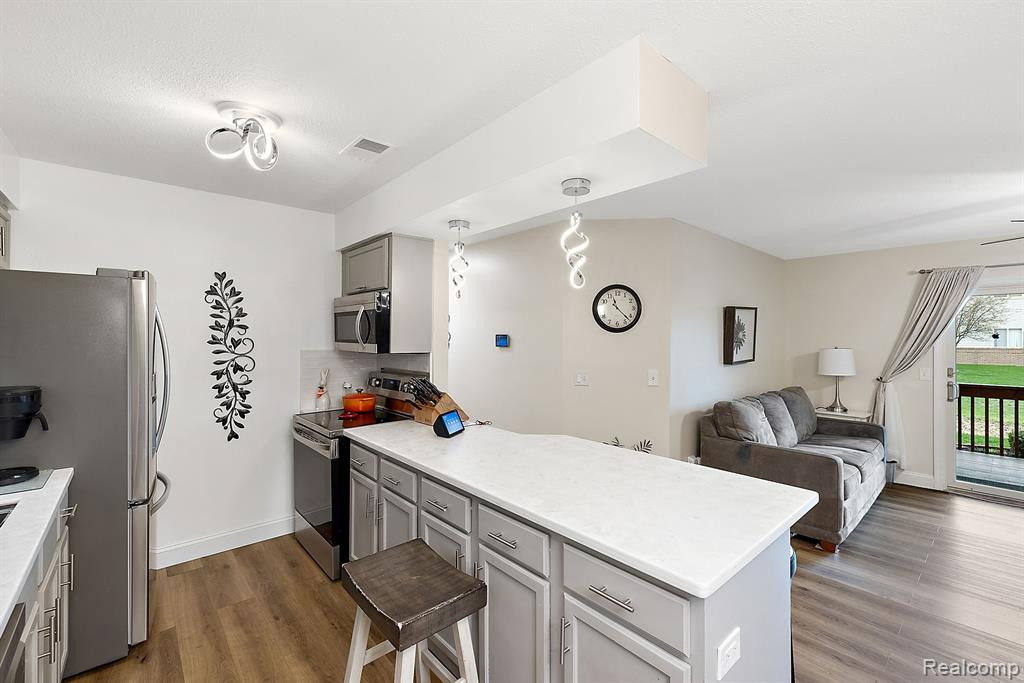 46016 PURPLE SAGE Court, 2, Van Buren, MI 48111 — Photo 13