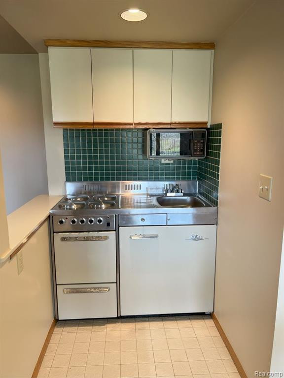 210 WHITLOCK Street, Saline, MI 48176 — Photo 32