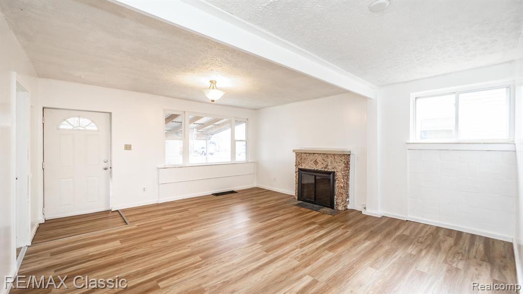 298 OREGON Street, Ypsilanti, MI 48198 — Photo 3