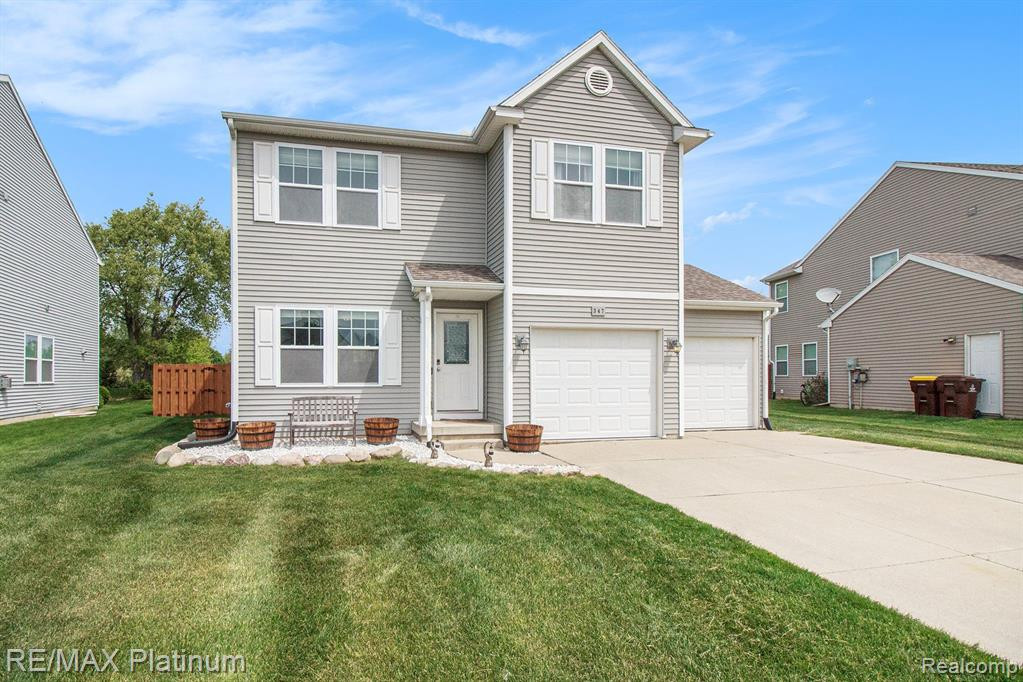 347 SUNBURY DRIVE, Howell, MI 48855 — front exterior