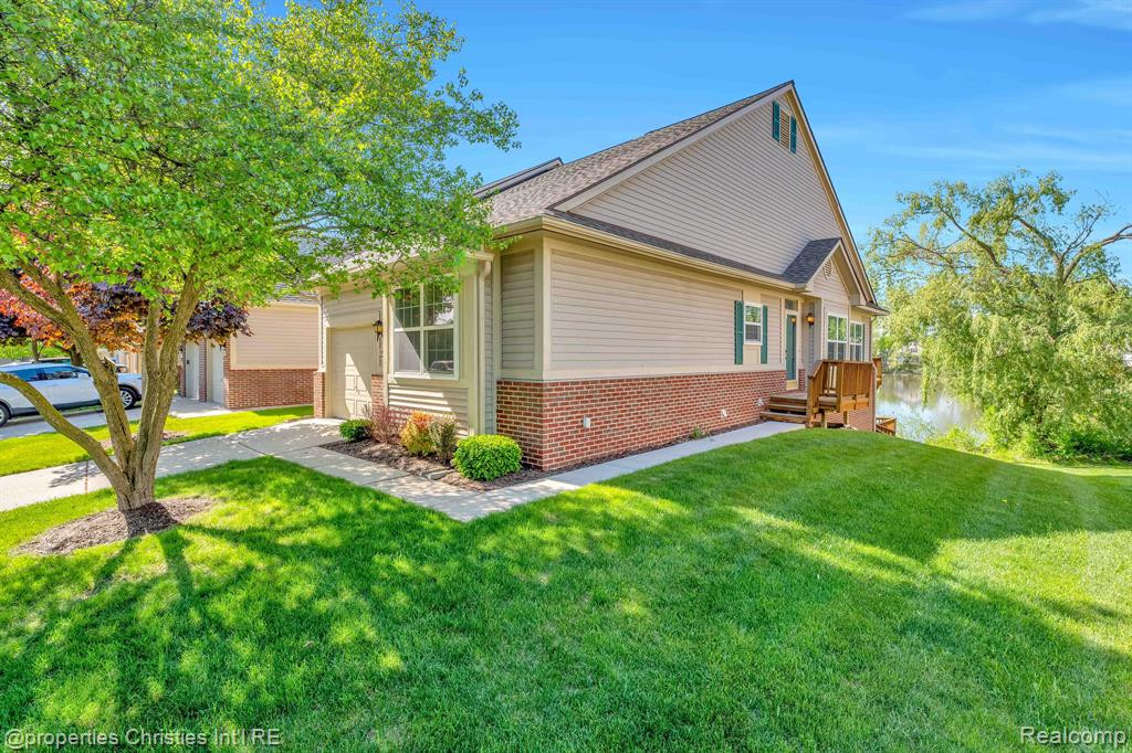 41907 CANTEBURY Drive, Novi, MI 48377 — front exterior