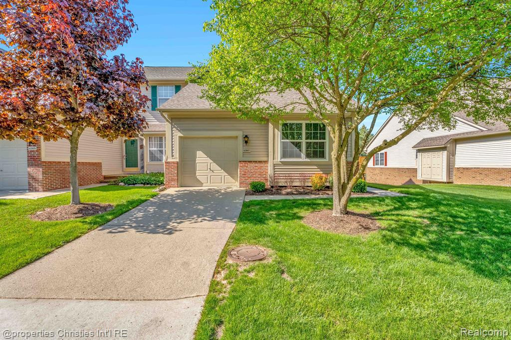 41907 CANTEBURY Drive, Novi, MI 48377 — Photo 3