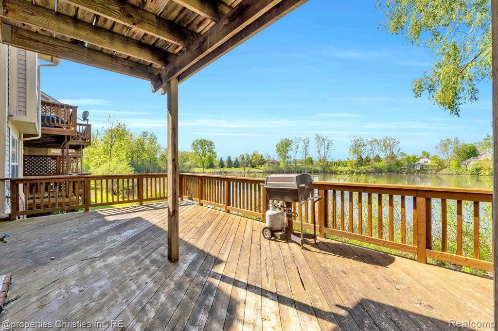 41907 CANTEBURY Drive, Novi, MI 48377 — Photo 7
