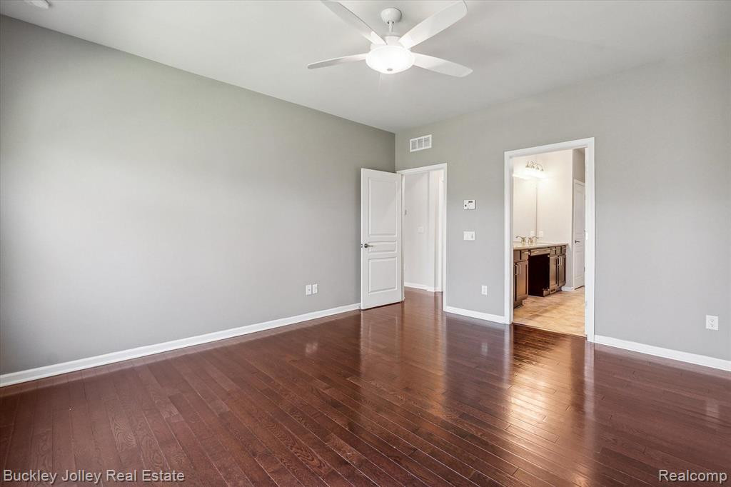 535 ACADIA Court, 125, Howell, MI 48843 — Photo 7