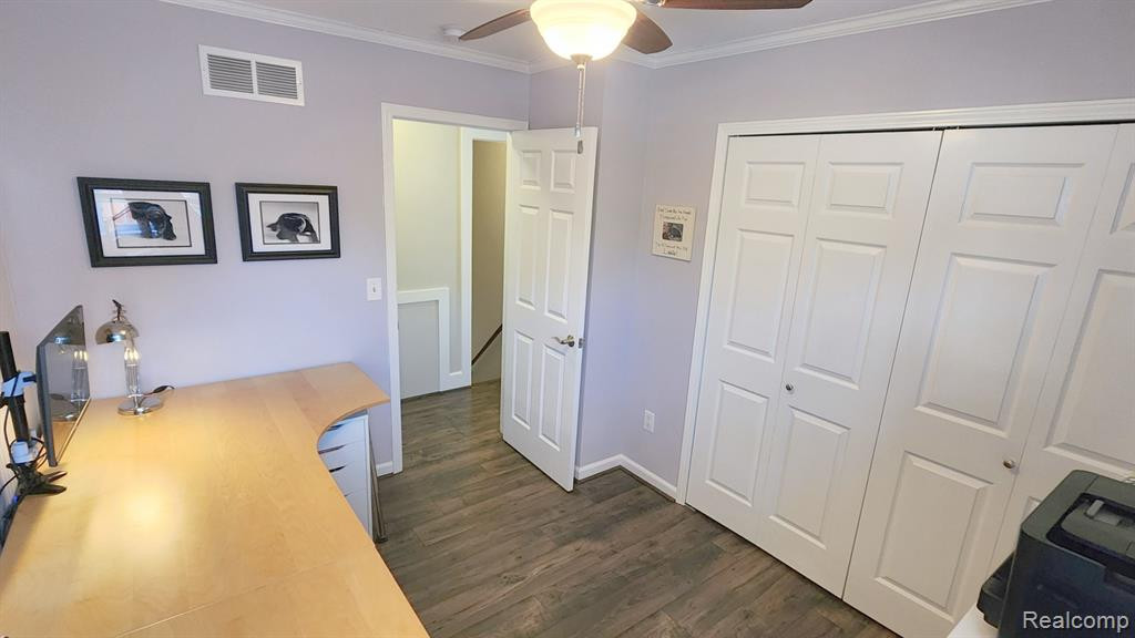 1670 HERITAGE Drive, Canton, MI 48188 — Photo 32