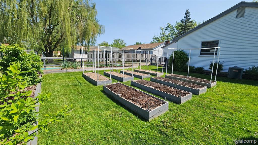 1670 HERITAGE Drive, Canton, MI 48188 — Photo 55