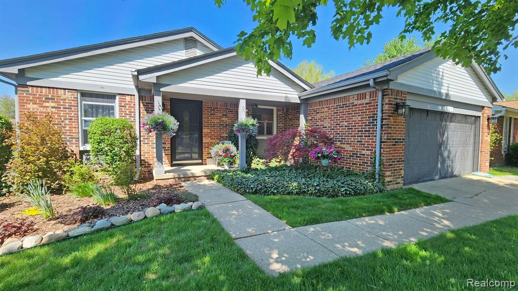 1670 HERITAGE Drive, Canton, MI 48188 — Photo 63