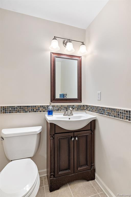 8298 HUMMINGBIRD Drive, Ypsilanti, MI 48197 — Photo 28