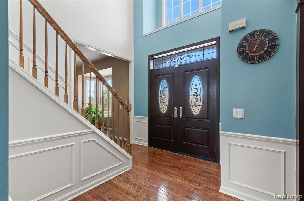 8200 Blue Jay Drive, Ypsilanti, MI 48197 — Photo 2