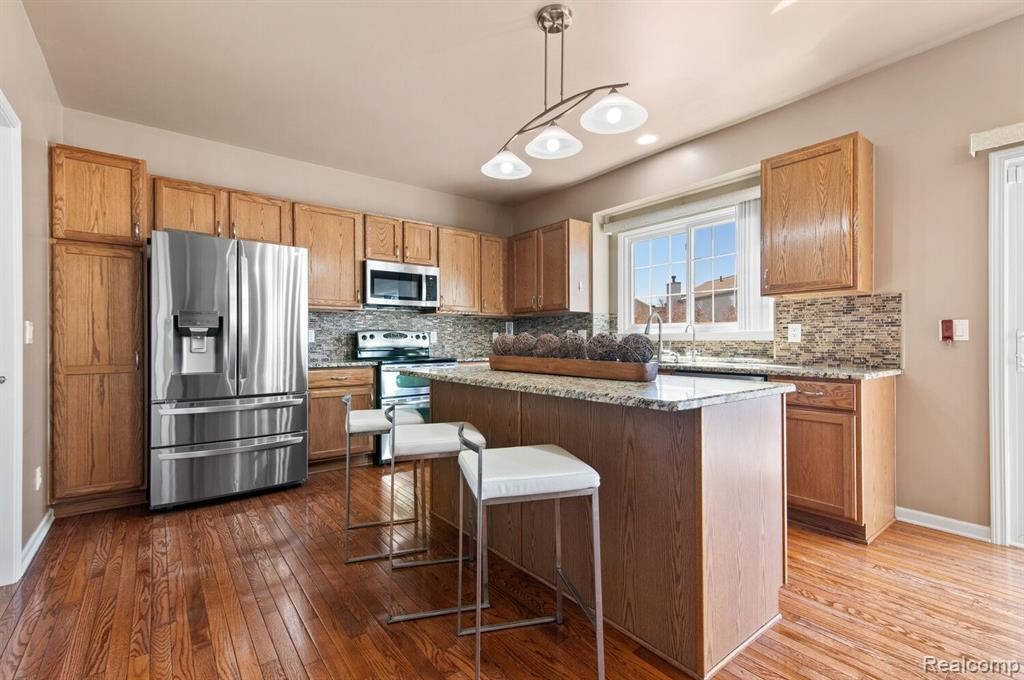 8200 Blue Jay Drive, Ypsilanti, MI 48197 — Photo 10