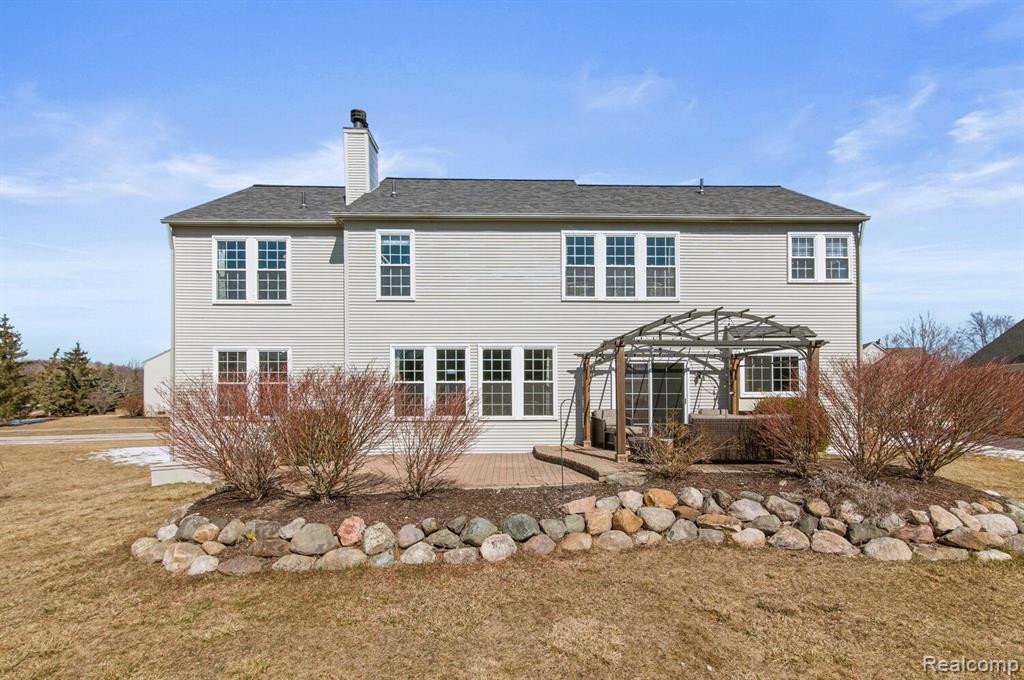 8200 Blue Jay Drive, Ypsilanti, MI 48197 — Photo 30