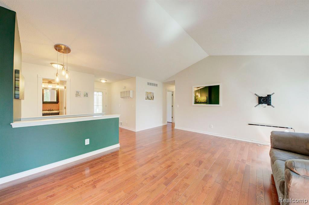 3247 RIVER MEADOW Circle, Canton, MI 48188 — Photo 6