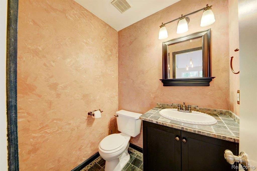 3247 RIVER MEADOW Circle, Canton, MI 48188 — Photo 16