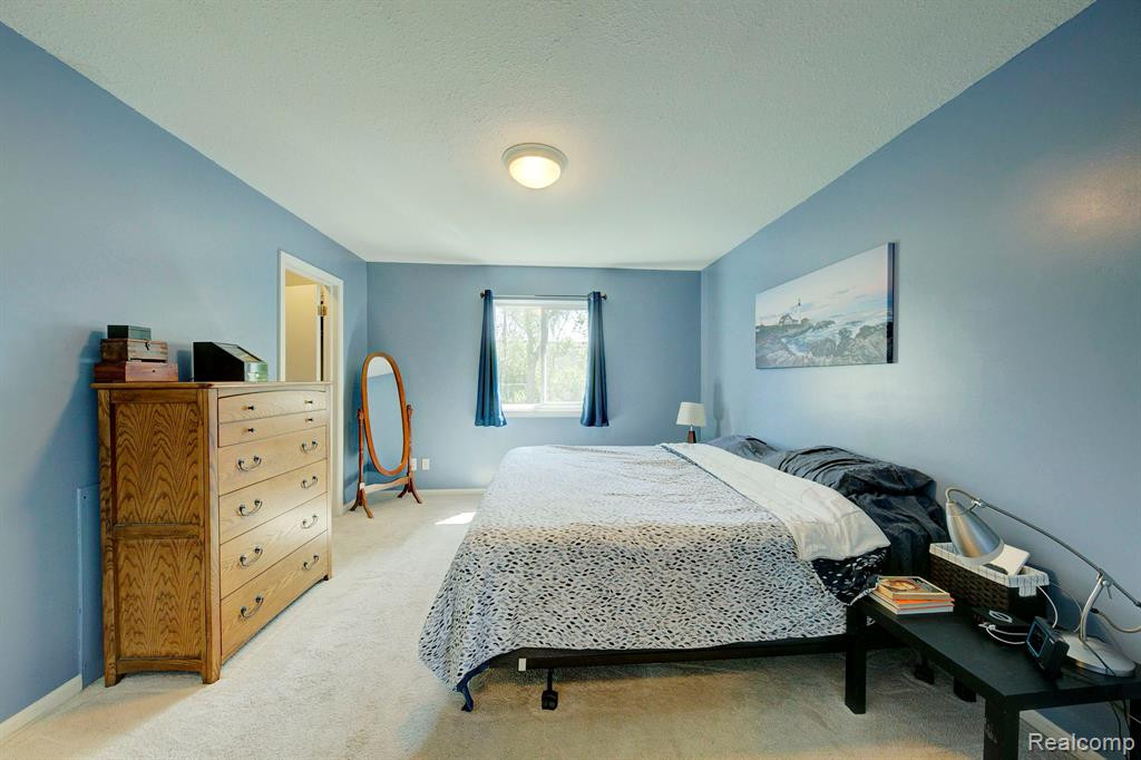 3247 RIVER MEADOW Circle, Canton, MI 48188 — Photo 18