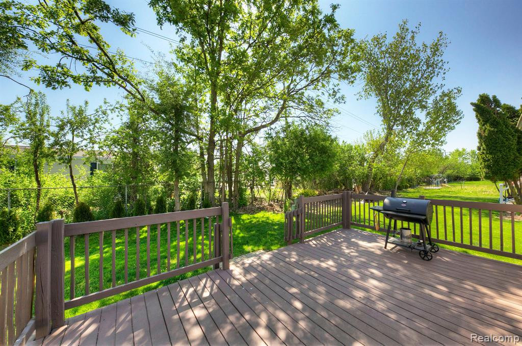 3247 RIVER MEADOW Circle, Canton, MI 48188 — Photo 30