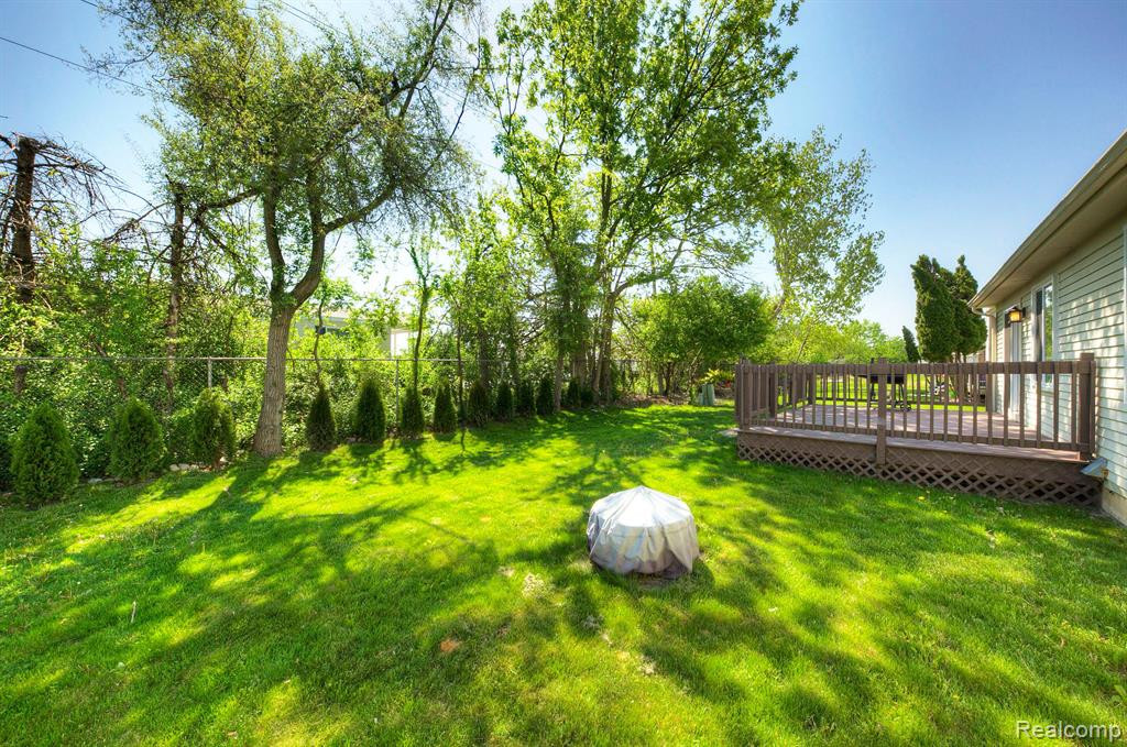 3247 RIVER MEADOW Circle, Canton, MI 48188 — Photo 33