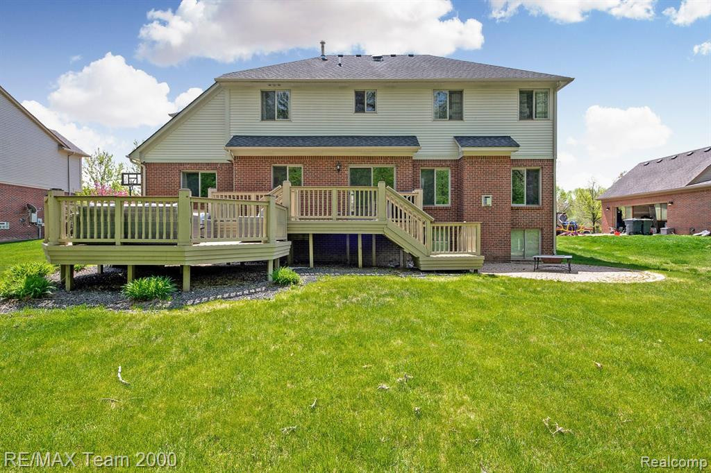 47030 GRAND OAK, Canton, MI 48187 — Photo 9