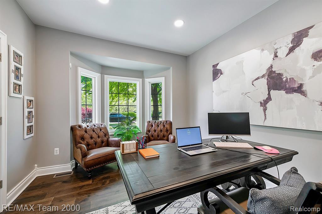 47030 GRAND OAK, Canton, MI 48187 — Photo 14