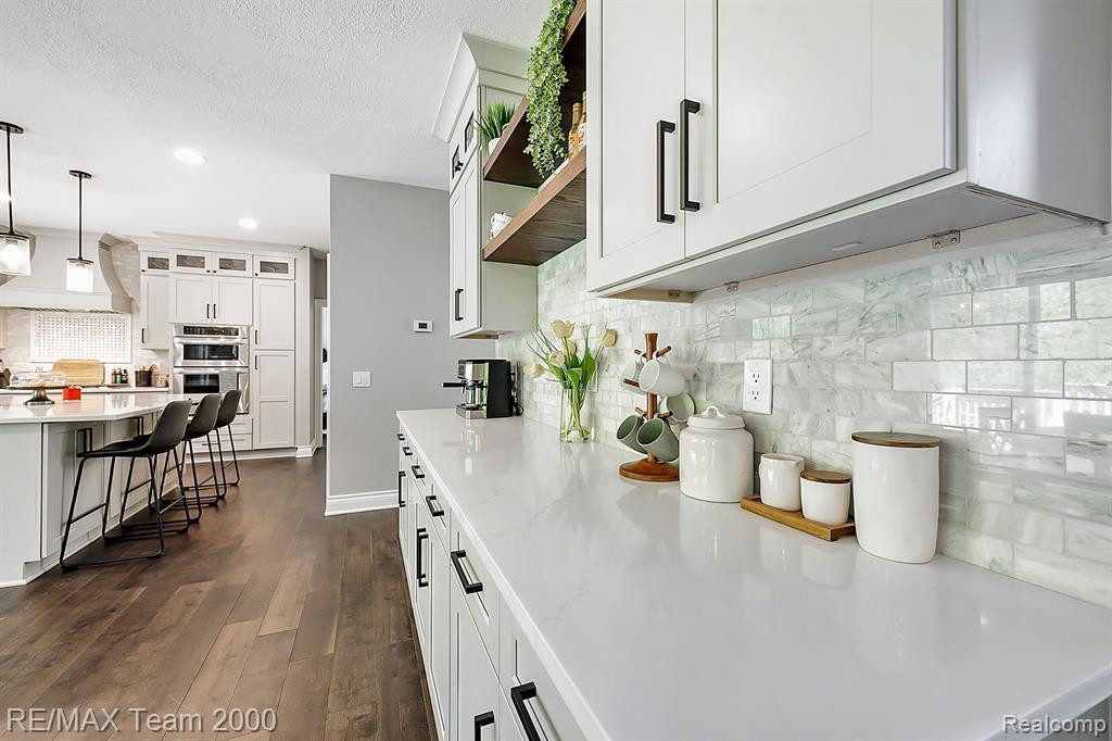47030 GRAND OAK, Canton, MI 48187 — Photo 21