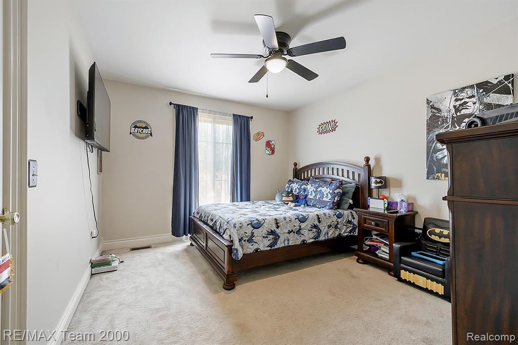 47030 GRAND OAK, Canton, MI 48187 — Photo 31