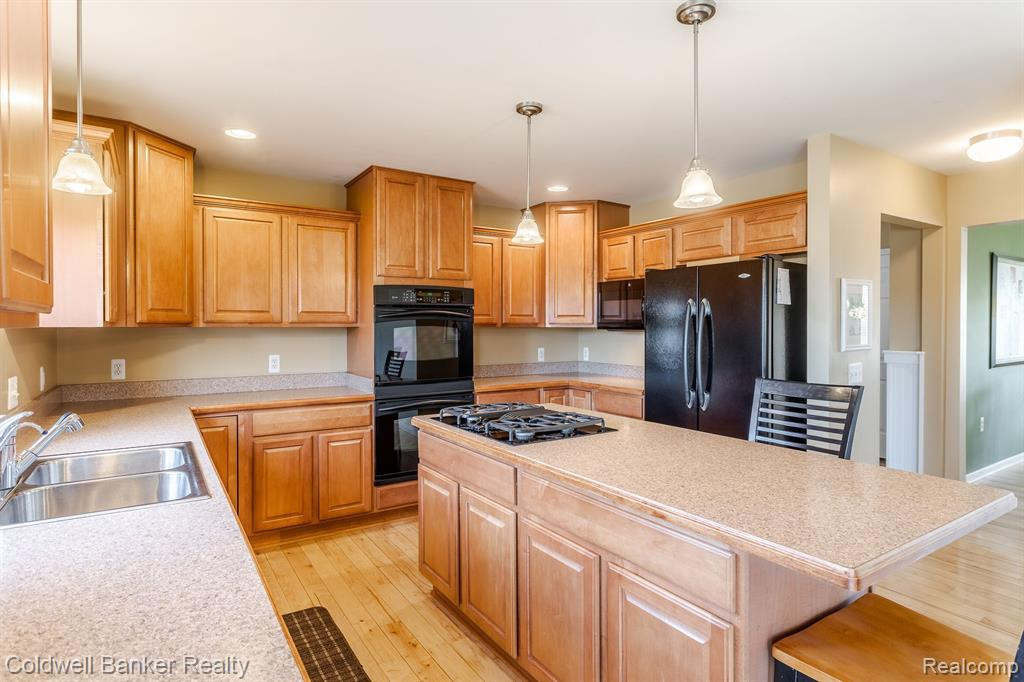 3121 FIELDSTONE Drive, Dexter, MI 48130 — Photo 12