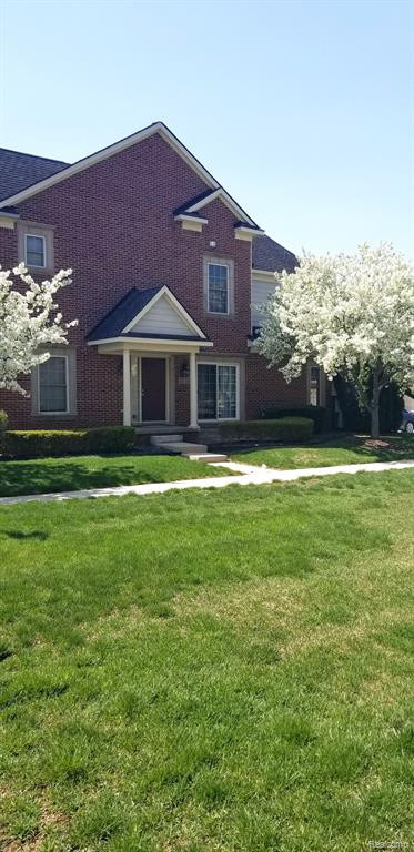 1638 E LAKEVIEW Lane, Canton, MI 48187 — Photo 2