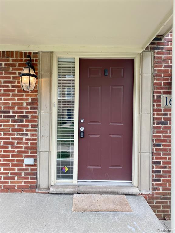 1638 E LAKEVIEW Lane, Canton, MI 48187 — Photo 5