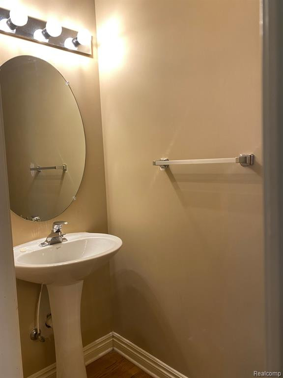 1638 E LAKEVIEW Lane, Canton, MI 48187 — Photo 26